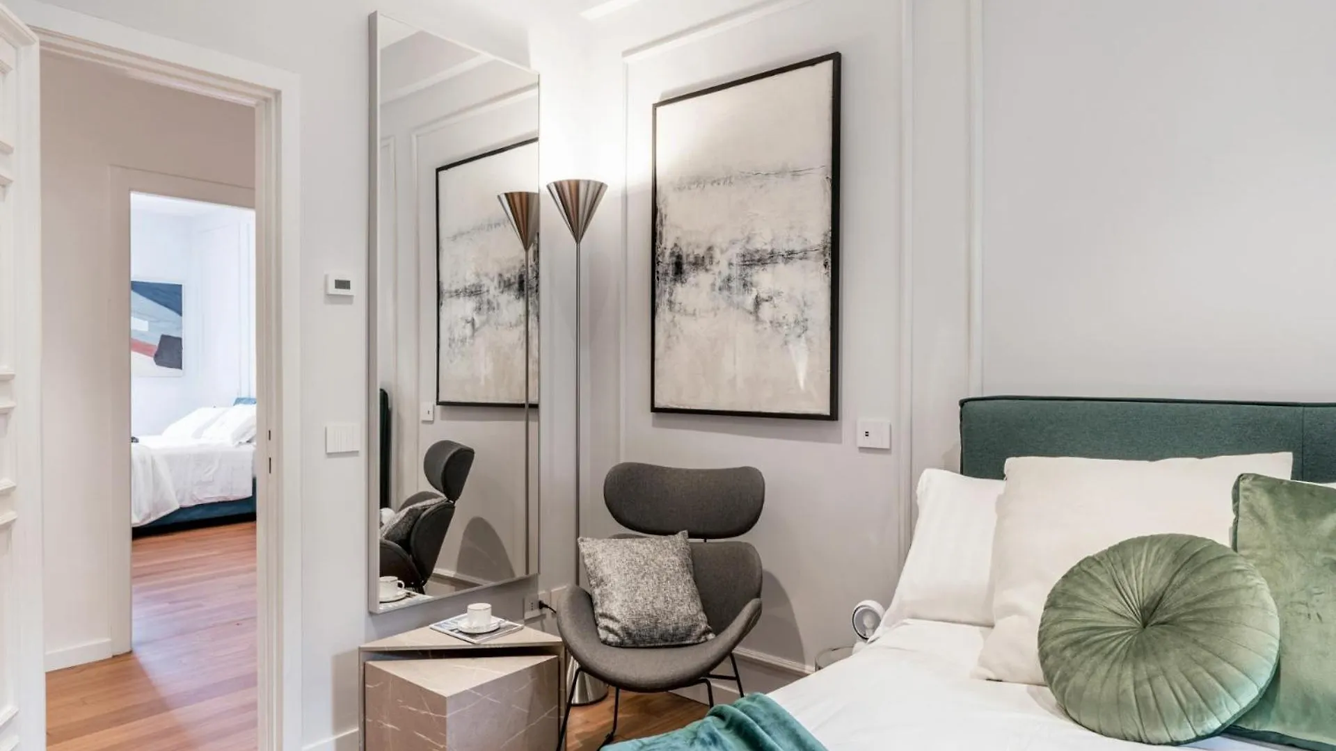 The Best Rent - Prestigious Multi-Bedroom Apartment Overlooking St. Peter'S Rome 0*,  Italy