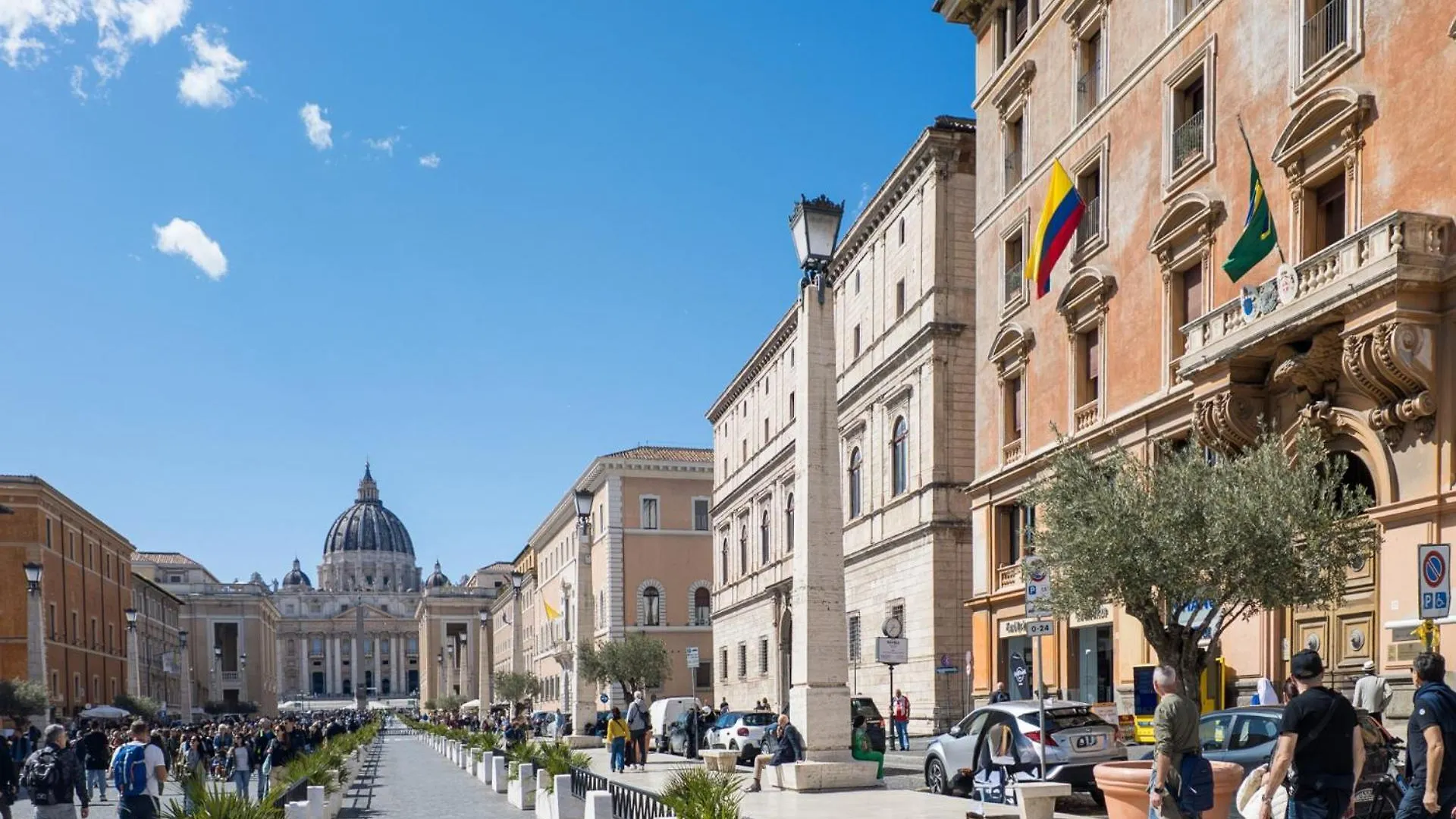 The Best Rent - Prestigious Multi-Bedroom Apartment Overlooking St. Peter'S Rome Italy